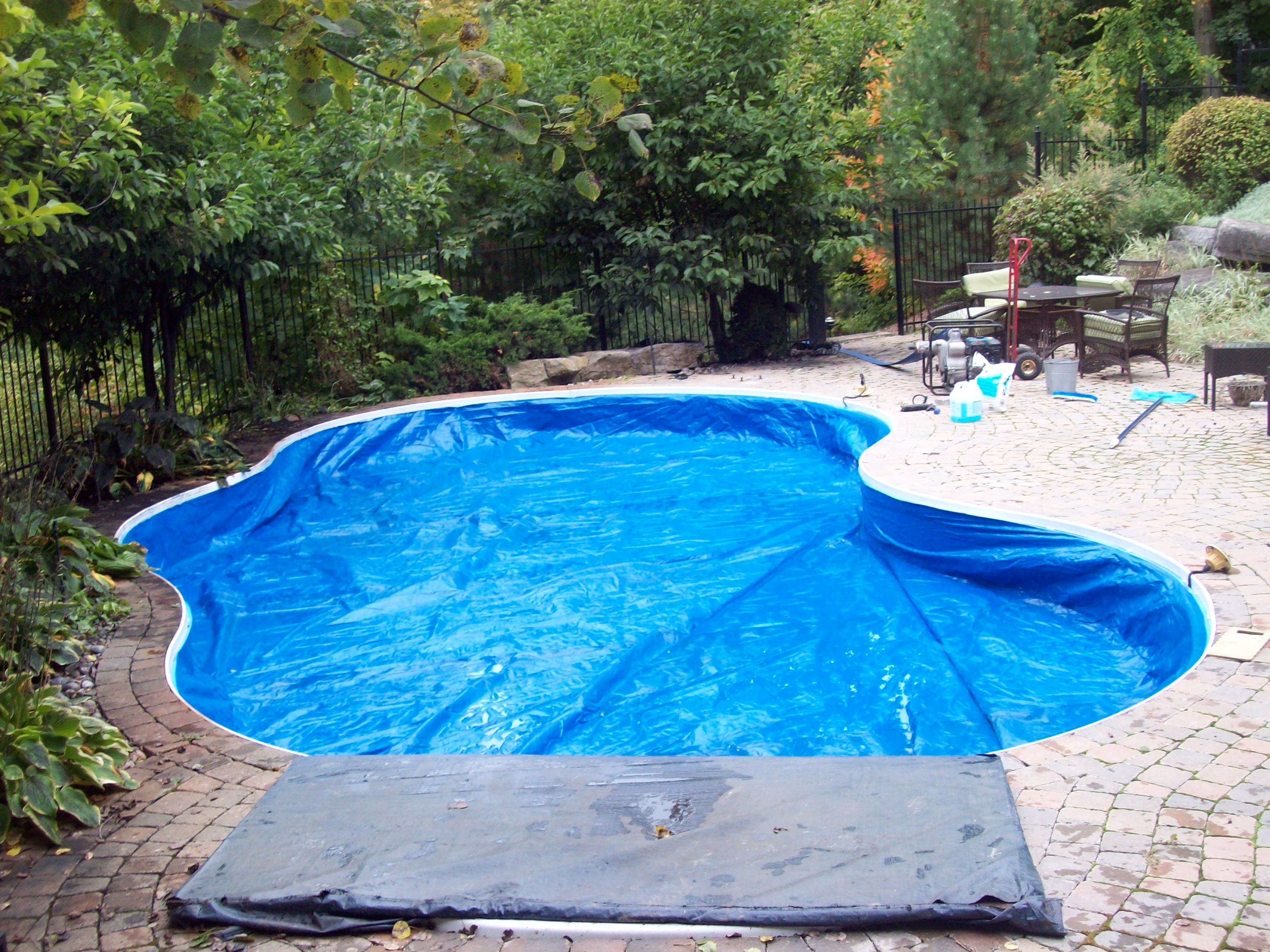 Pool closing service by Stan's Pools